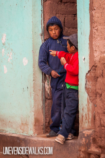 Bolivian boys watching us from the doorway